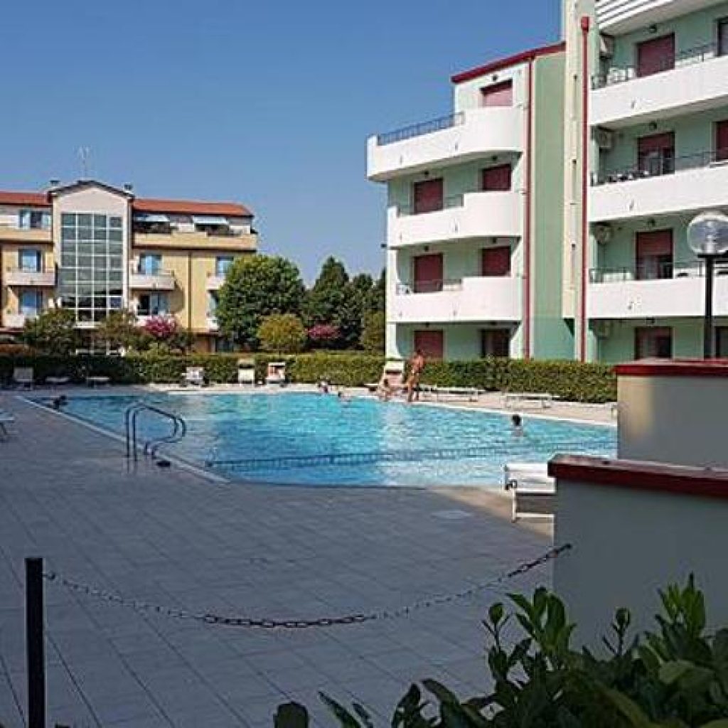 caorle-piscina-1