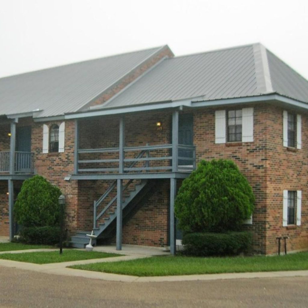 hillcrest-1